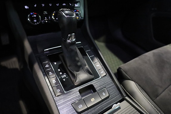 Skoda Superb 25 of 30