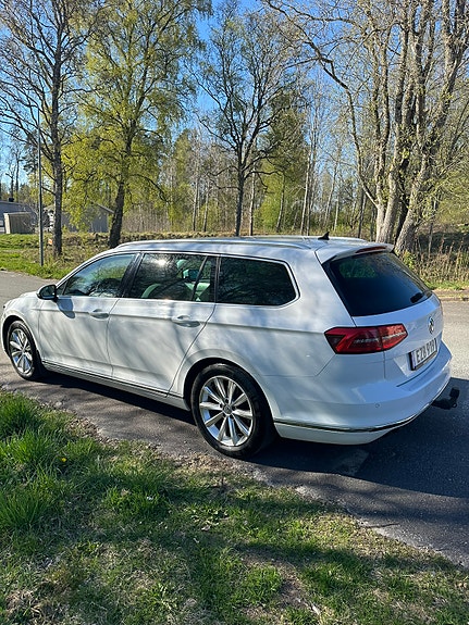 Volkswagen Passat 3 of 4