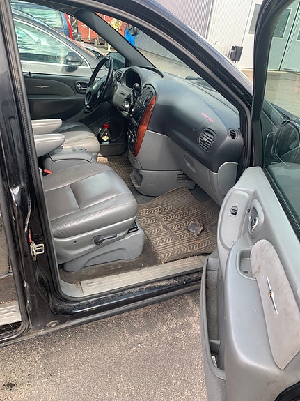 Chrysler Grand Voyager 7 of 10