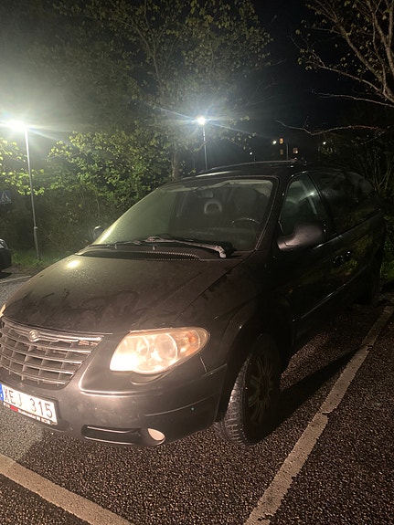 Chrysler Grand Voyager 4 of 10
