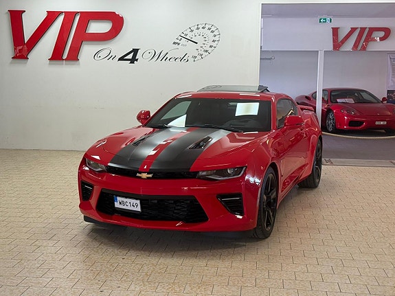 Chevrolet Camaro SS 3 of 5