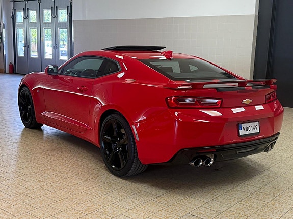 Chevrolet Camaro SS 5 of 5