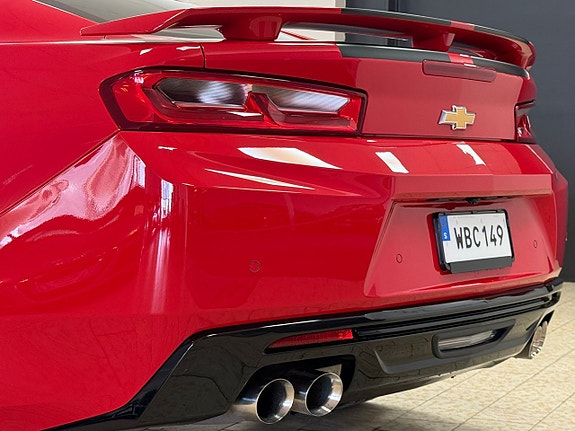 Chevrolet Camaro 25 of 26