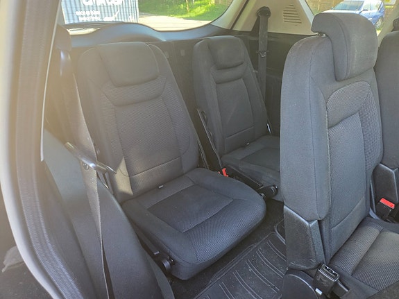 Ford S-MAX 12 of 15