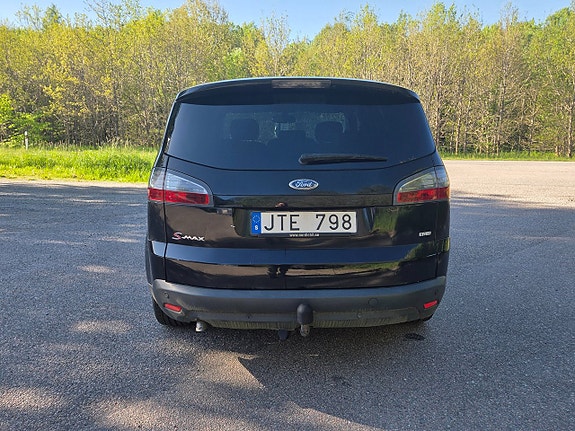 Ford S-MAX 5 of 5
