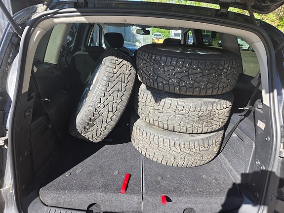 Ford S-MAX 15 of 15