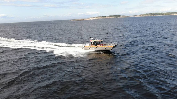 SEACORE C9i - Arbetsbåt / Transportbåt / Dykbåt / Brandbåt