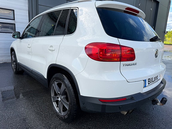 Volkswagen Tiguan 4 of 11
