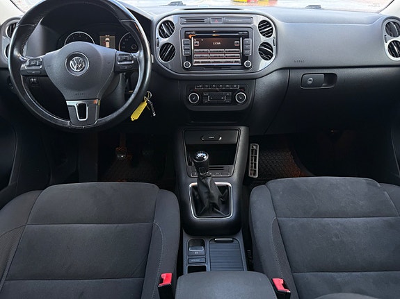 Volkswagen Tiguan 8 of 11
