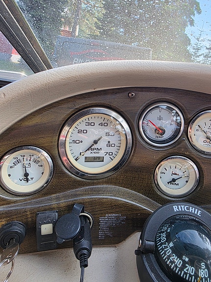 Stingray 190ls 3 of 4