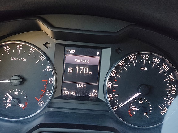 Skoda Octavia 4 of 5