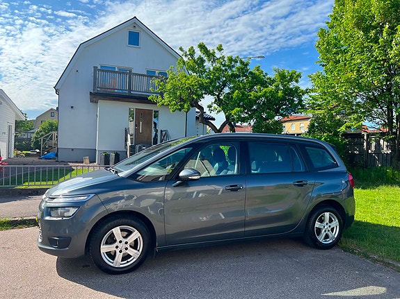 Citroen Grand C4 Picasso 3 of 5
