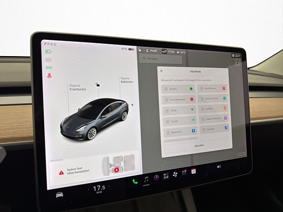Tesla Model 3 26 of 30