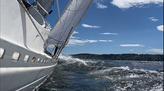 Passad nr 53 | Elmotor, nya batterier & fint skick | 12,3 m skärgårdskryssare 2 of 5