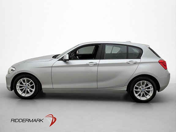 BMW 118i 4 of 5