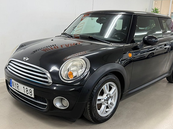 MINI Cooper 3 of 5
