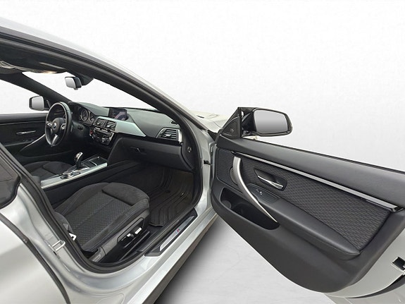 BMW 440i 27 of 30