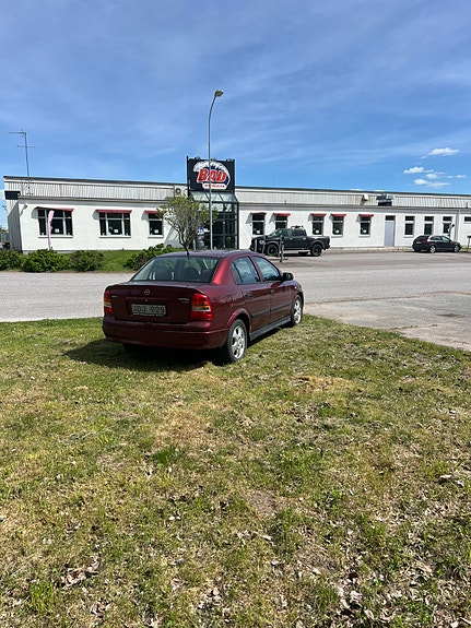 Opel Astra 3 of 5