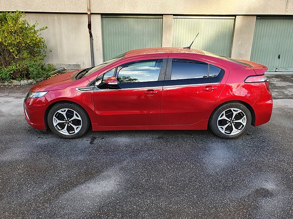 Opel Ampera 4 of 5