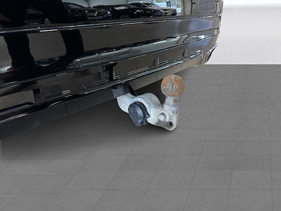 Volvo XC60 13 of 21