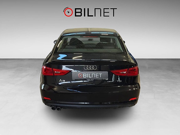 Audi A3 4 of 5