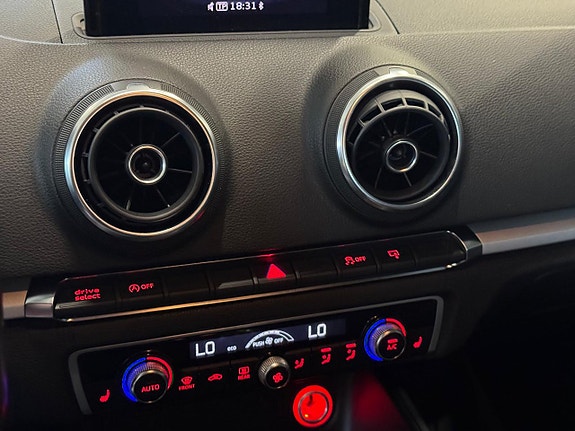 Audi A3 12 of 16