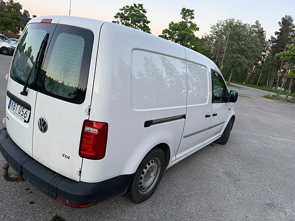 Volkswagen Caddy Maxi 5 of 5