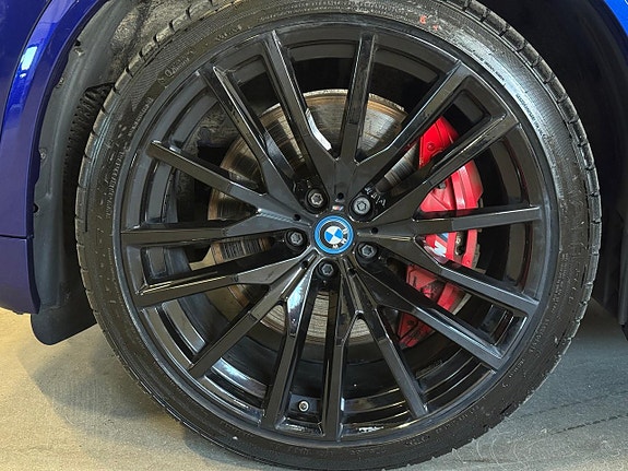 BMW X5 8 of 20