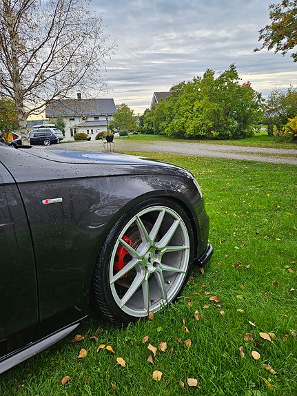 Audi A4 5 of 9