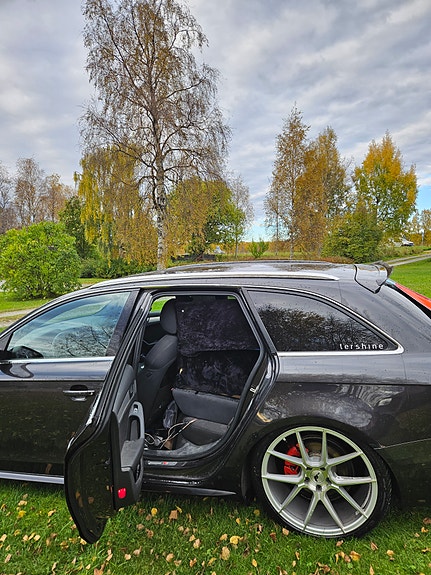 Audi A4 7 of 9