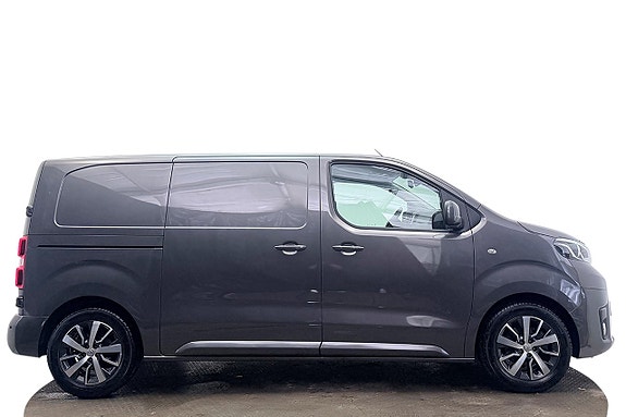 Toyota Proace 5 of 5