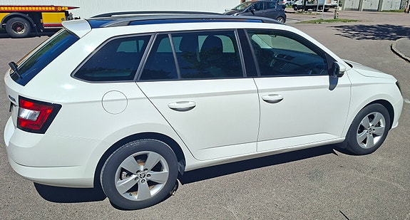 Skoda Fabia 5 of 13