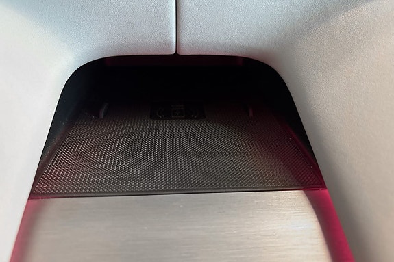 Polestar 4 26 of 30