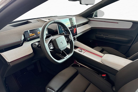 Polestar 4 10 of 30