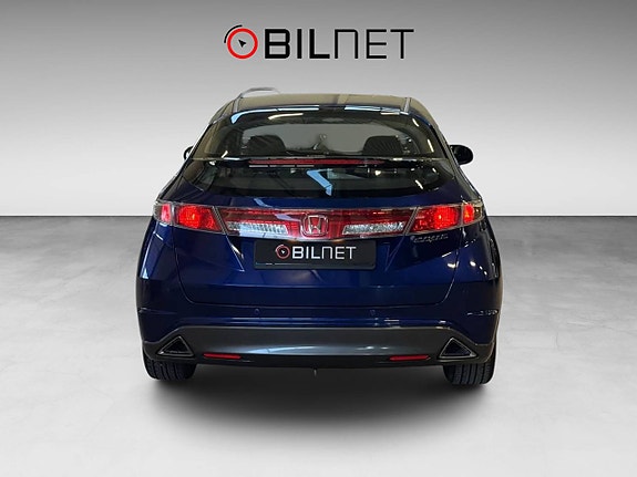Honda Civic 4 of 5