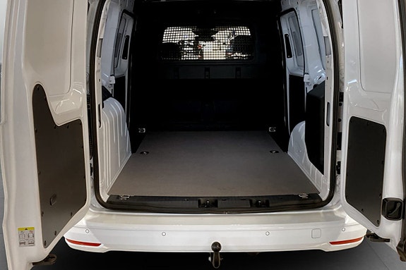 Ford Transit Connect 16 of 21