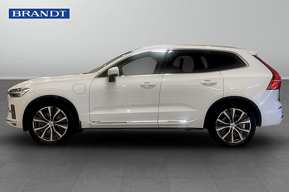 Volvo XC60 3 of 5