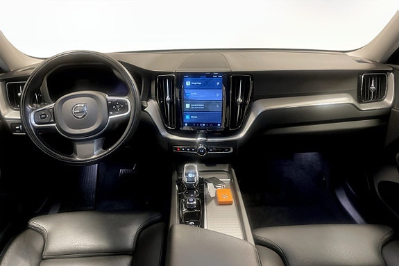 Volvo XC60 5 of 5