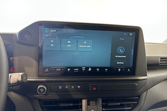Ford E-Transit 5 of 5