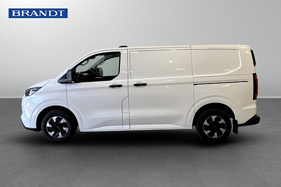 Ford E-Transit 3 of 5