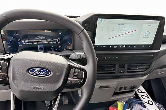 Ford E-Transit 7 of 14