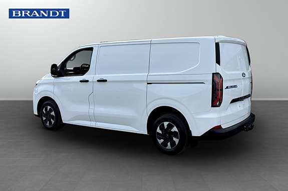 Ford E-Transit 4 of 14