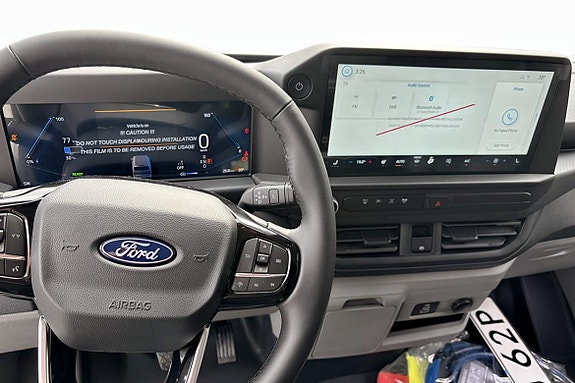 Ford E-Transit 8 of 14