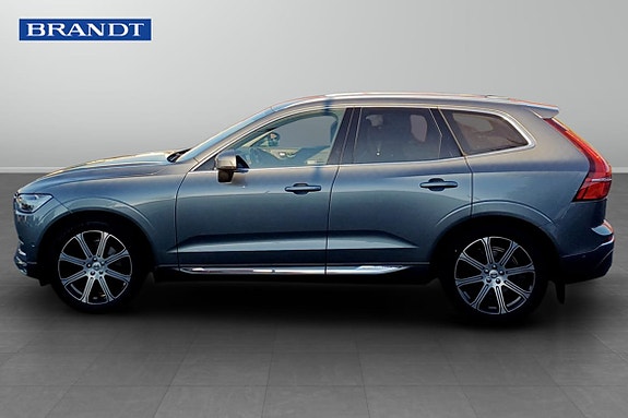 Volvo XC60 3 of 5