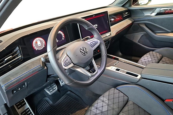 Volkswagen Passat 4 of 5