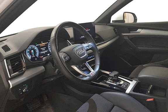 Audi Q5 4 of 5