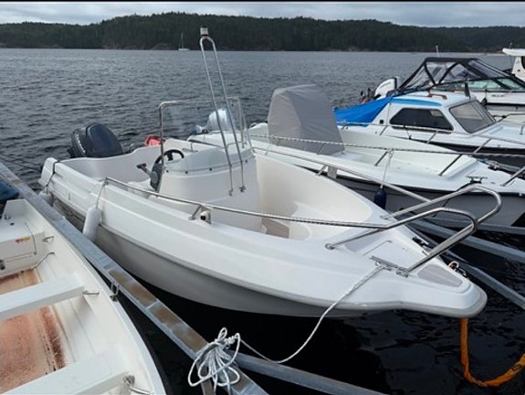 Crescent Xray V20 2021 med Yamaha 115hk från 2000