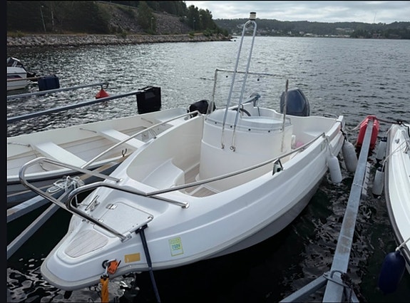 Crescent Xray V20 2021 med Yamaha 115hk från 2000 2 of 8