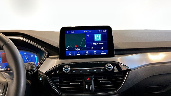 Ford Kuga 12 of 14