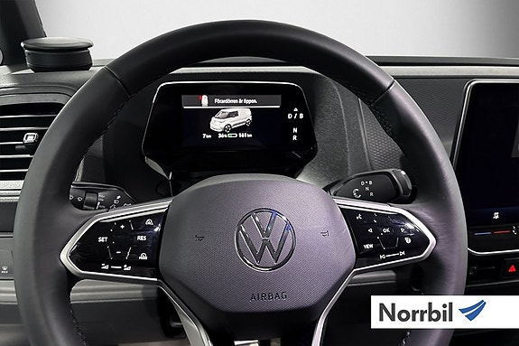 Volkswagen ID. Buzz 6 of 9